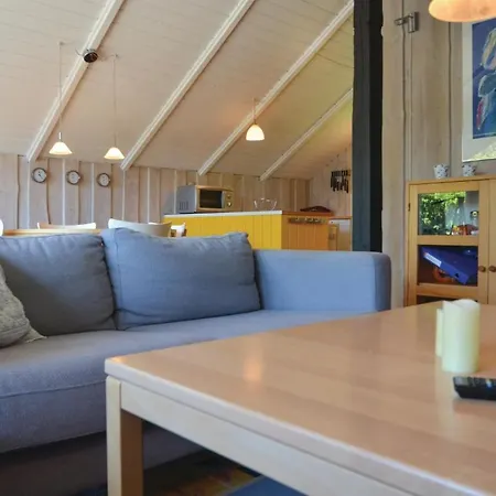 Awesome In With Kitchen Holiday home