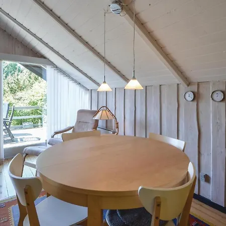 Awesome In With Kitchen Holiday home *