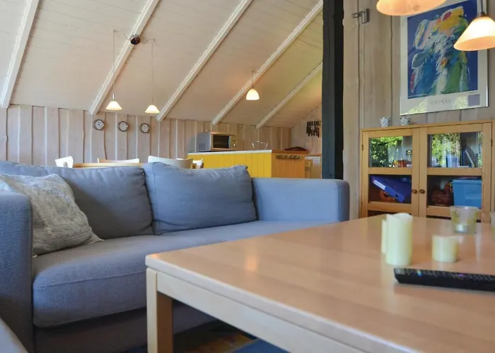 Tranevej Xii Semesterbostad